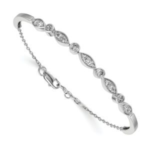 Elegant silver bracelet with oval links and intricate detailing.