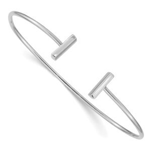 Minimalist silver open cuff bracelet with bar ends.